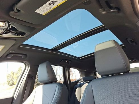 Used 2024 BMW X1 xDrive28i w/ Convenience Package image 14