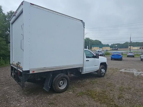 Used 2017 Chevrolet Silverado 3500 W/T w/ WT Convenience Package RWD image 4