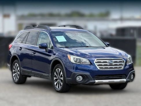 Used 2015 Subaru Outback 3.6R Limited AWD/4WD image 1