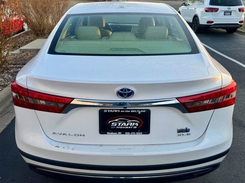Used 2016 Toyota Avalon XLE Plus FWD image 6