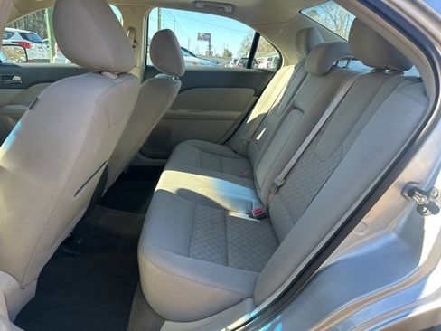 Used 2011 Ford Fusion SE w/ 202A Rapid Spec Order Code image 10