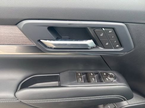 New 2026 GMC Terrain Denali image 11