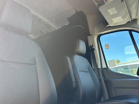 New 2026 Ford Transit 250 148 Medium Roof w/ Load Area Protection Package image 18