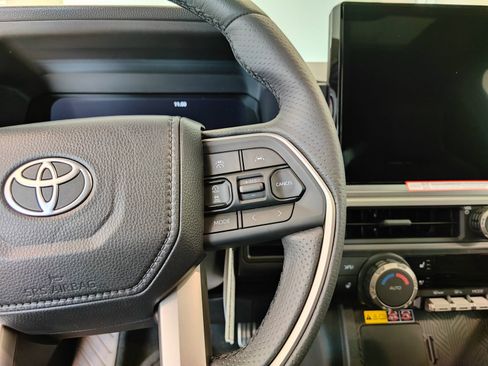 New 2026 Toyota 4Runner TRD Sport Premium AWD/4WD image 23