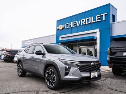 New 2025 Chevrolet Trax RS w/ Sunroof Package
