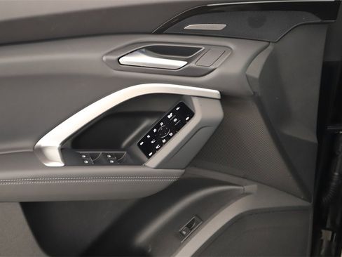 New 2025 Audi Q5 Premium Plus image 22