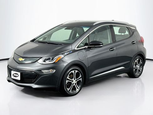 Used 2019 Chevrolet Bolt Premier w/ Infotainment Package FWD image 10