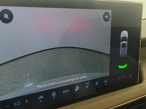 Used 2024 Lincoln Corsair FWD image 27