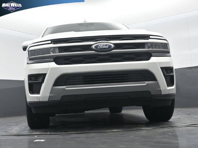 Certified 2023 Ford Expedition Max XLT RWD image 18