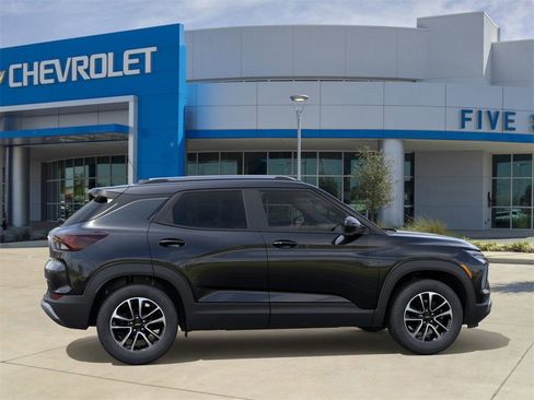 New 2026 Chevrolet TrailBlazer LT image 5
