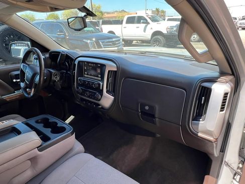 Used 2014 GMC Sierra 1500 SLE w/ SLE Value Package RWD image 19