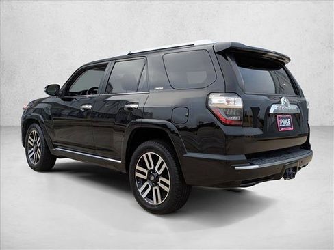 Used 2017 Toyota 4Runner Limited image 8
