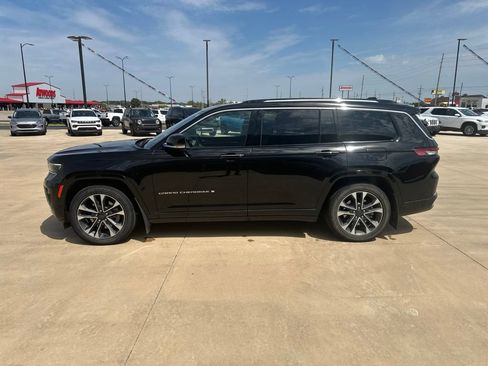 Used 2023 Jeep Grand Cherokee L Overland w/ Rear Seat Video Group I AWD/4WD image 29