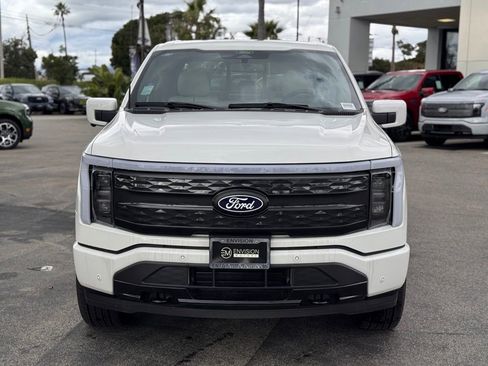 New 2025 Ford F150 Lightning Platinum image 6