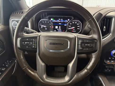 Used 2021 GMC Sierra 1500 Denali w/ Denali Ultimate Package AWD/4WD image 16