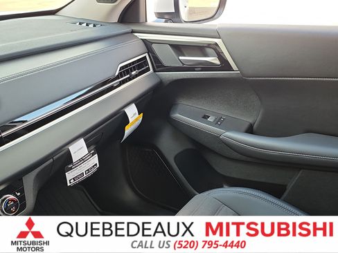 New 2026 Mitsubishi Outlander SE FWD image 26