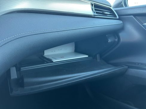 Used 2020 Toyota Camry SE w/ Cold Weather Package image 24