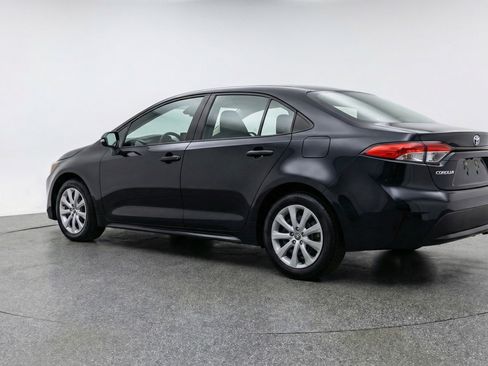 Used 2025 Toyota Corolla LE FWD image 6