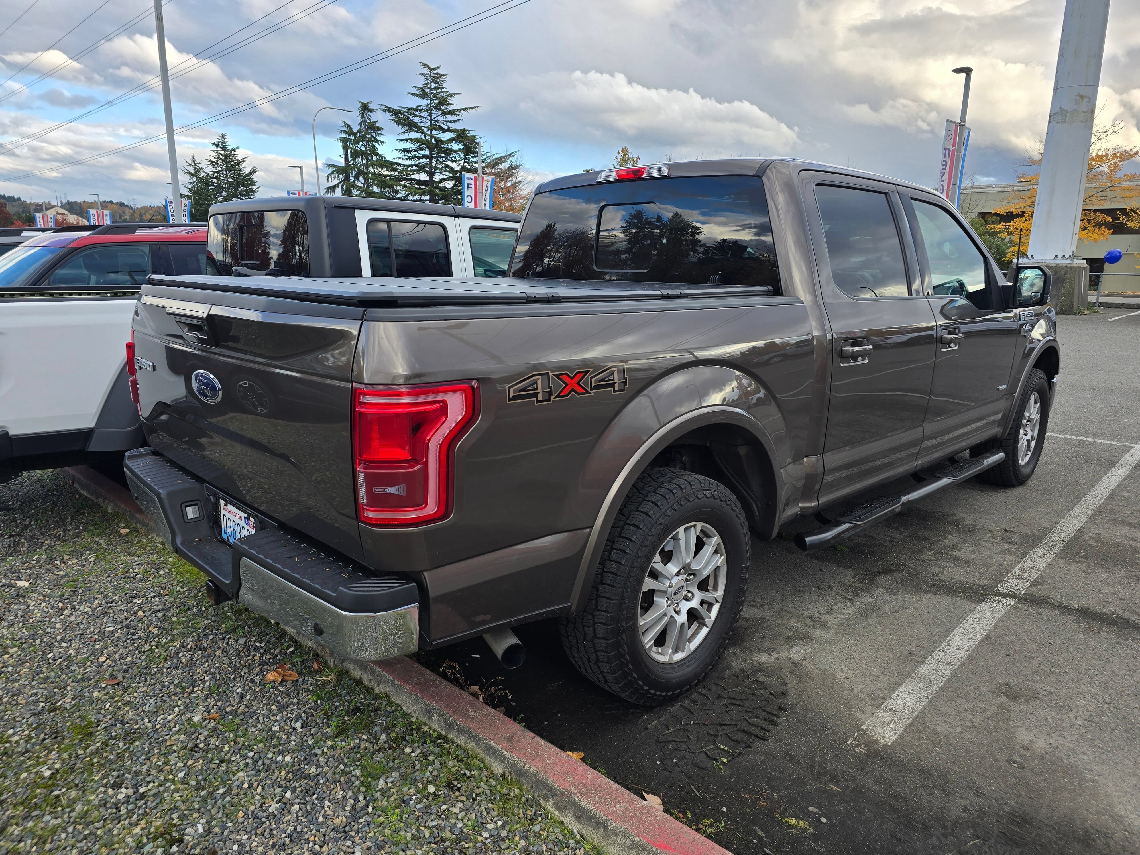 Used 2016 Ford F150 Lariat w/ Equipment Group 501A Mid AWD/4WD image 3