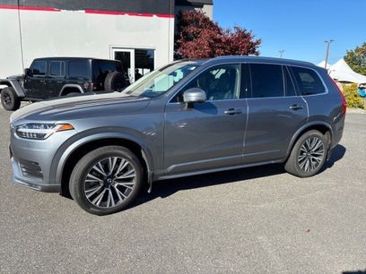 Used 2020 Volvo XC90 T5 Momentum