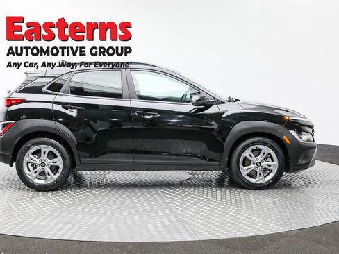 Used 2023 Hyundai Kona SEL image 4