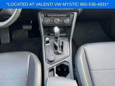 Certified 2021 Volkswagen Tiguan SE w/ Panoramic Sunroof Package image 16