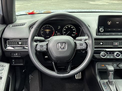 Used 2023 Honda Civic Sport image 17