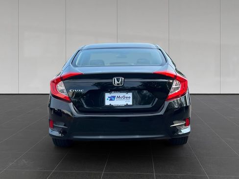 Used 2016 Honda Civic EX image 4