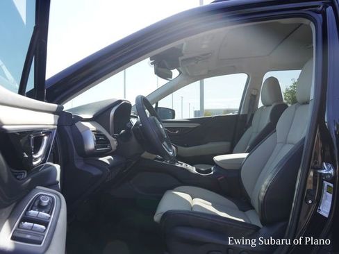 Certified 2025 Subaru Outback Limited image 5