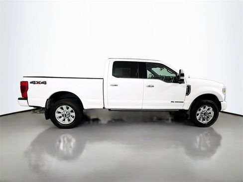 Used 2022 Ford F350 Platinum image 9