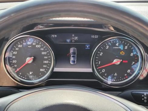 Used 2018 Mercedes-Benz E 400 4MATIC Sedan image 24