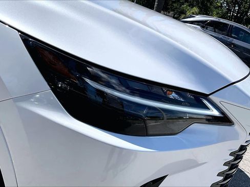 Used 2025 Lexus RX 350 FWD w/ Technology Package image 28