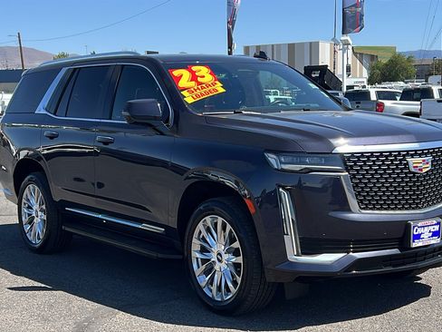Certified 2023 Cadillac Escalade Premium Luxury AWD/4WD image 3