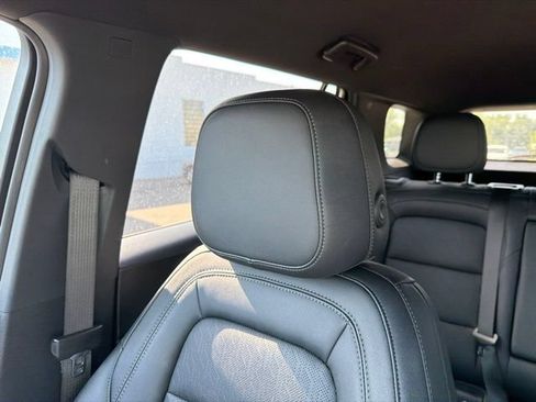 Used 2025 Chevrolet Equinox LT w/ Convenience Package II AWD/4WD image 60