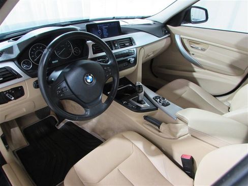Used 2012 BMW 328i Sedan image 16