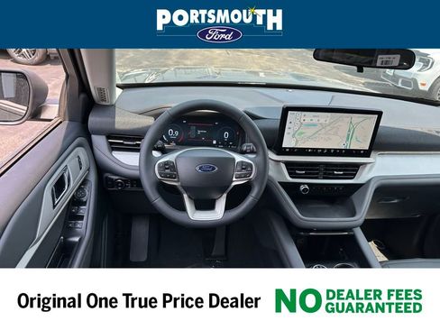 New 2025 Ford Explorer Active w/ Active Comfort Package image 8