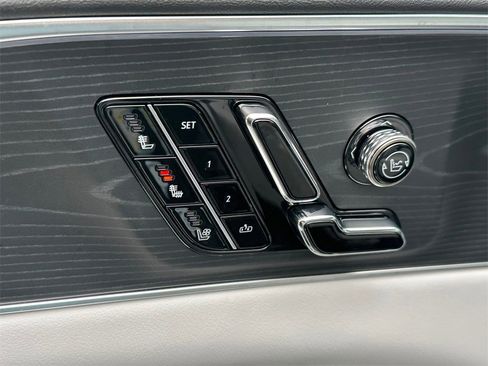 New 2025 Cadillac Lyriq Sport image 22