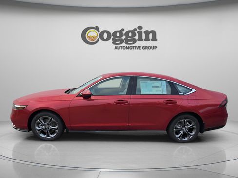 New 2025 Honda Accord EX-L image 3