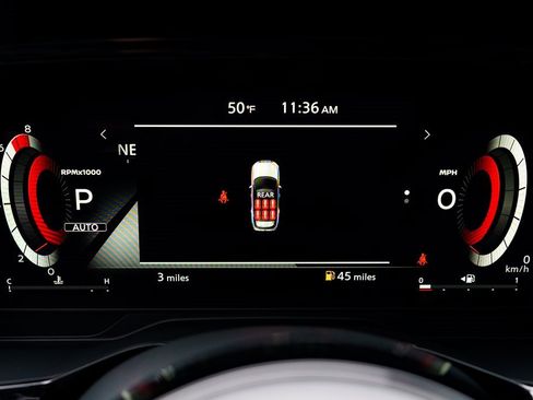 New 2025 Nissan Pathfinder Platinum image 18