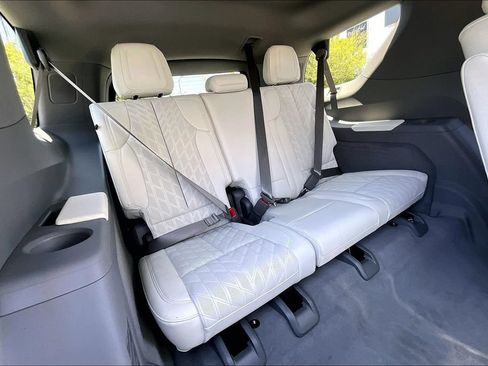 New 2026 Cadillac Escalade IQL Luxury w/ LPO, Floor Liner Package AWD/4WD image 28