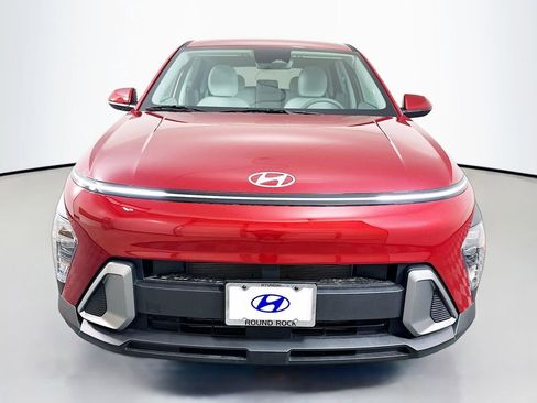 New 2026 Hyundai Kona SE FWD image 2
