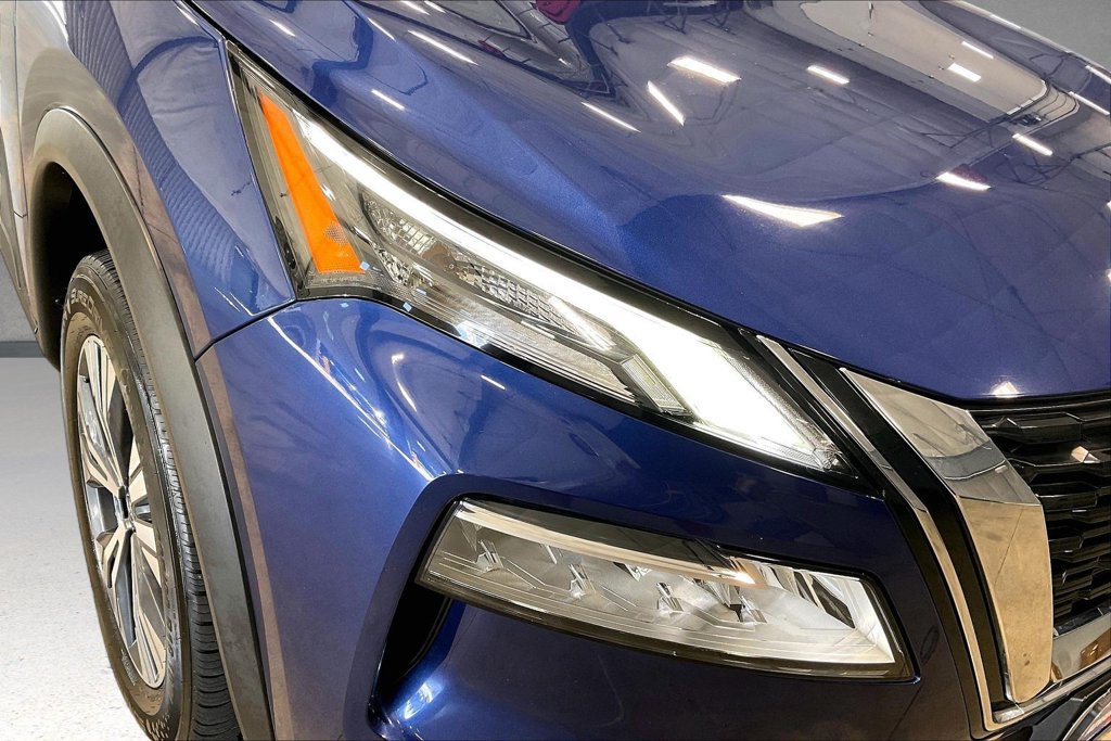 Used 2023 Nissan Rogue SV AWD/4WD image 32