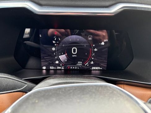 Used 2023 GMC Canyon AT4 w/ AT4 Premium Package image 5