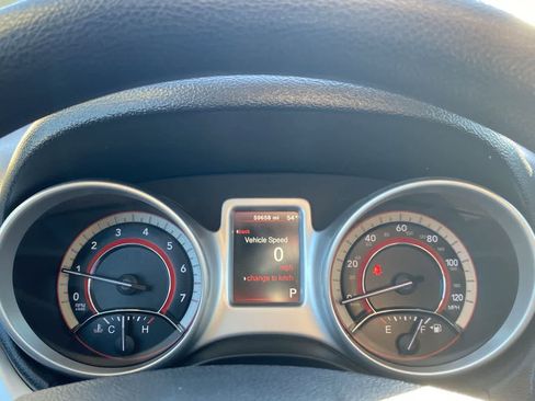 Used 2020 Dodge Journey SE image 26