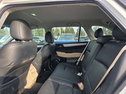 Used 2019 Subaru Outback 2.5i Premium w/ Popular Package #2 image 10