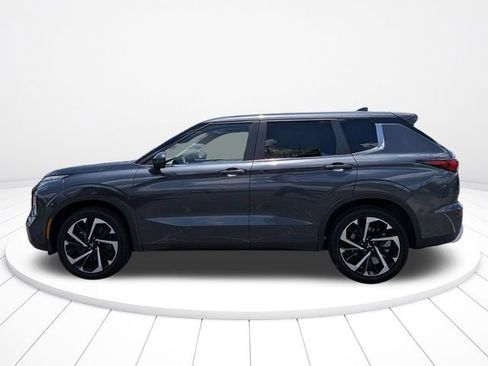 Used 2024 Mitsubishi Outlander SE FWD image 6