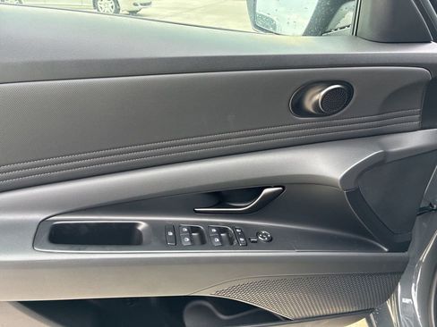 New 2026 Hyundai Elantra Sport FWD image 18