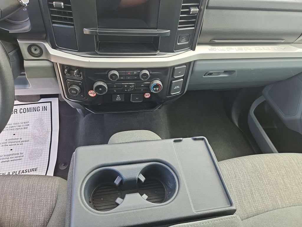 Used 2026 Ford F350 XLT AWD/4WD image 12