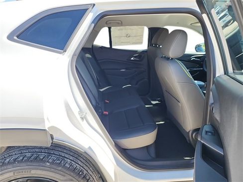 New 2026 Chevrolet Trax ACTIV w/ Driver Confidence Package image 10