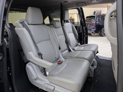 Used 2018 Honda Odyssey Elite image 23